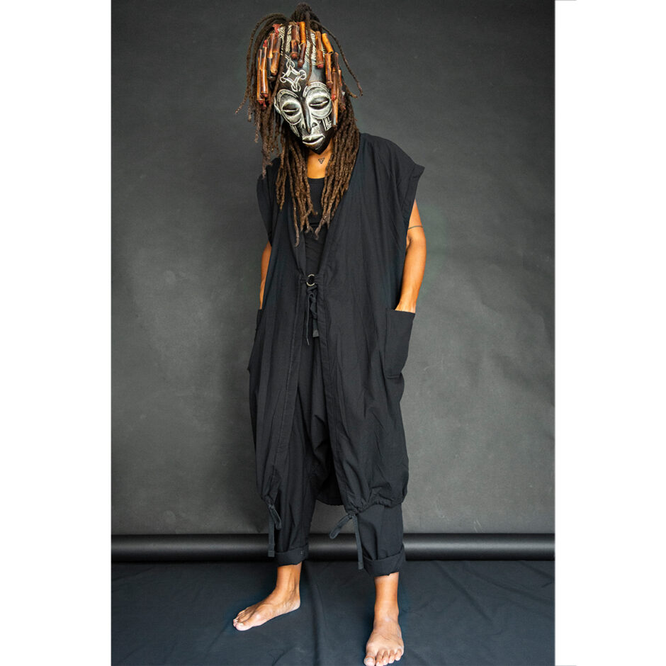 ROBElong_shortsleeve_byASHLEYJONES_1